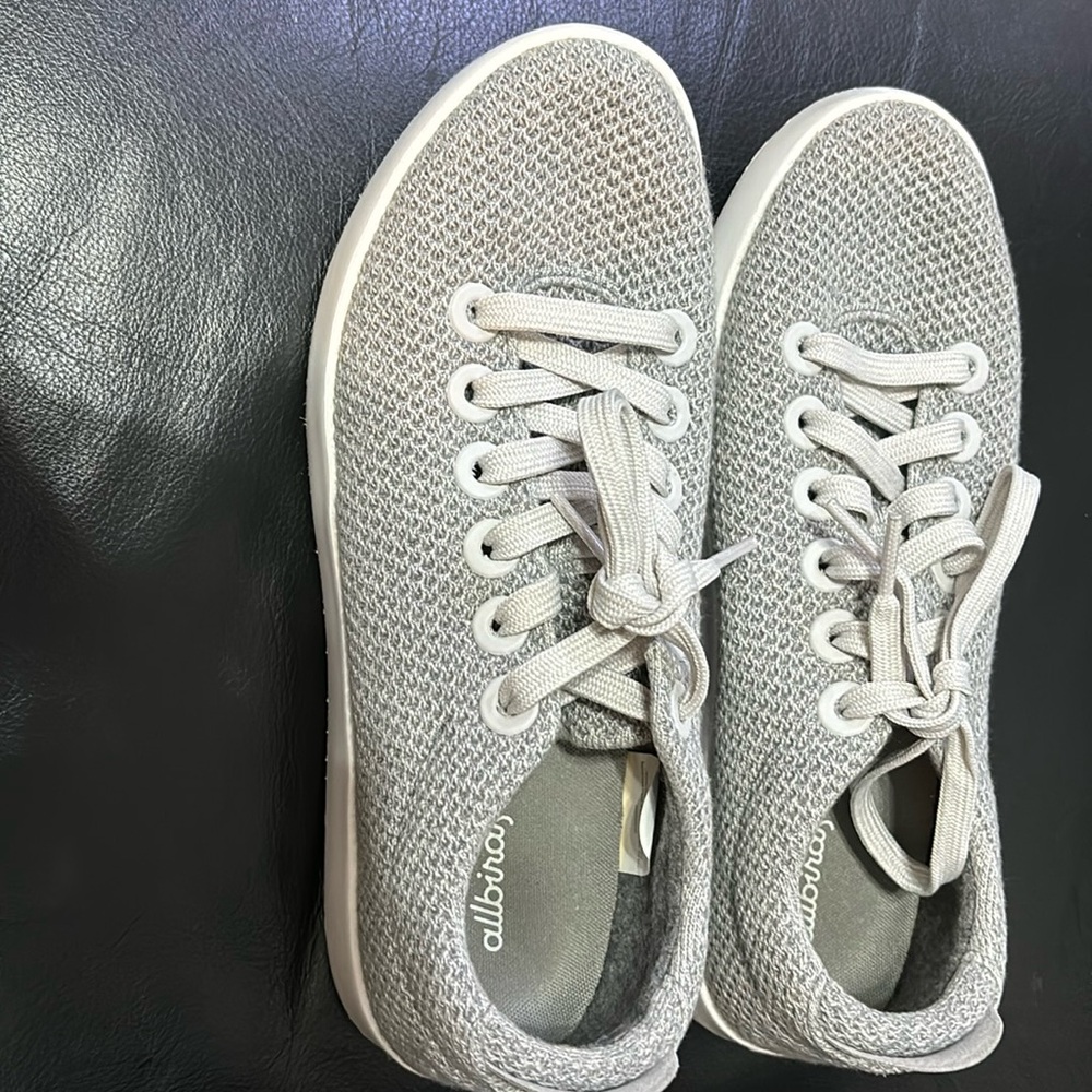 All birds grey and white casual shoes